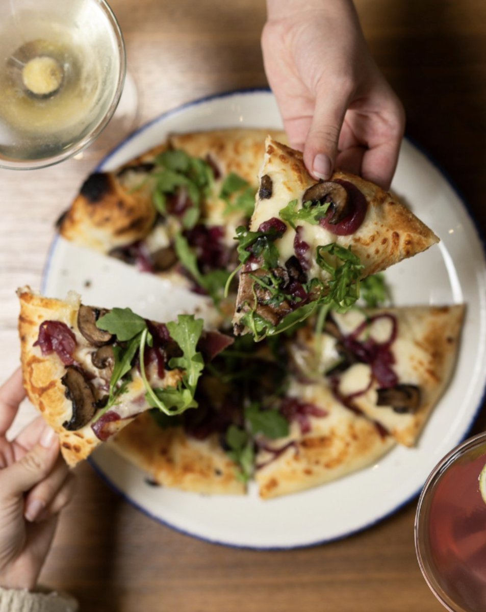 Craving Italian tonight? Stop by Leo’s Italian Social and treat yourself to scratch-made pasta, pizza, handcrafted cocktails, and a warm, inviting vibe. Buon appetito! 🥂✨
-
📷 <a href="/leos_italian/">Leo's Italian Social</a>