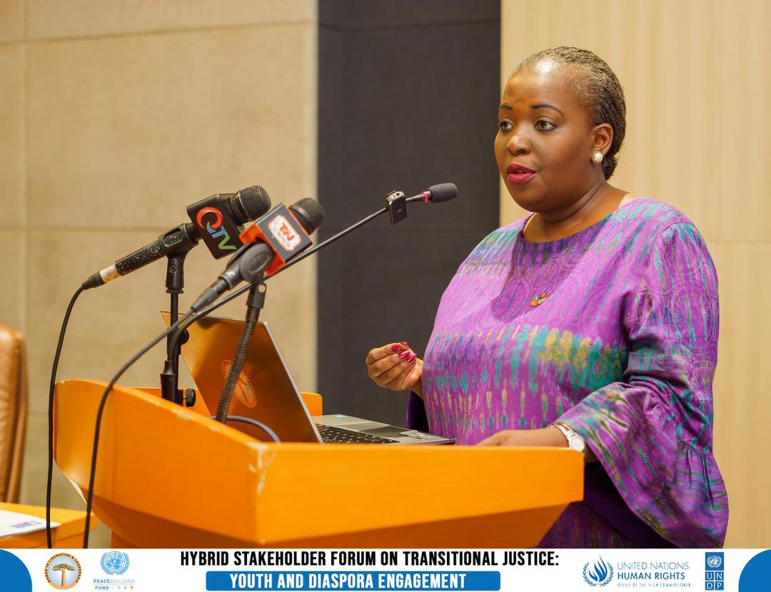 UNDP_TheGambia's tweet photo. .@UNDP & @ONU_Droits_BRAO in partnership with @WomenInLiberat1 hosted a powerful Stakeholder Forum on Transitional Justice.
Youth & diaspora are not just participants, they are key actors in shaping a just and inclusive Gambia.
#TransitionalJustice
#PostTRRC https://t.co/ZdvUVrNCEL