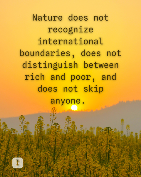 Kabbalahinfo's tweet photo. Nature does not recognize international boundaries, does not distinguish between rich and poor, and does not skip anyone.
To learn more about #kabbalah, join a free online course at KabU >> https://t.co/qHCYtqkPCK
#lawsofnature #unification #love #balance #harmony https://t.co/zf1TnOSVJC