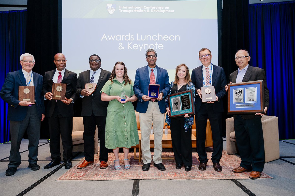 SSEBEatASU's tweet image. Three @ASUEngineering #CivilEngineering faculty were recently honored by @ASCETweets! These recognitions speak volumes about the expertise and impact driving the future of the built environment. ow.ly/zjLM50WhPfp ๐๏ธ ๐๐ฐ #Sustainability #Infrastructure #ASUEngineering