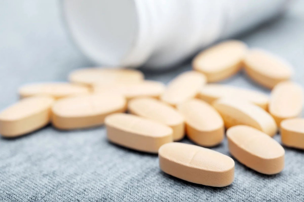 Dr. Greta Kuphal contributed to a recent article exploring the uses and efficacy of SAM-e supplements in treating osteoarthritis and depression. Read more about S-adenosylmethionine on Nourish by WebMD: buff.ly/oR7CG0S