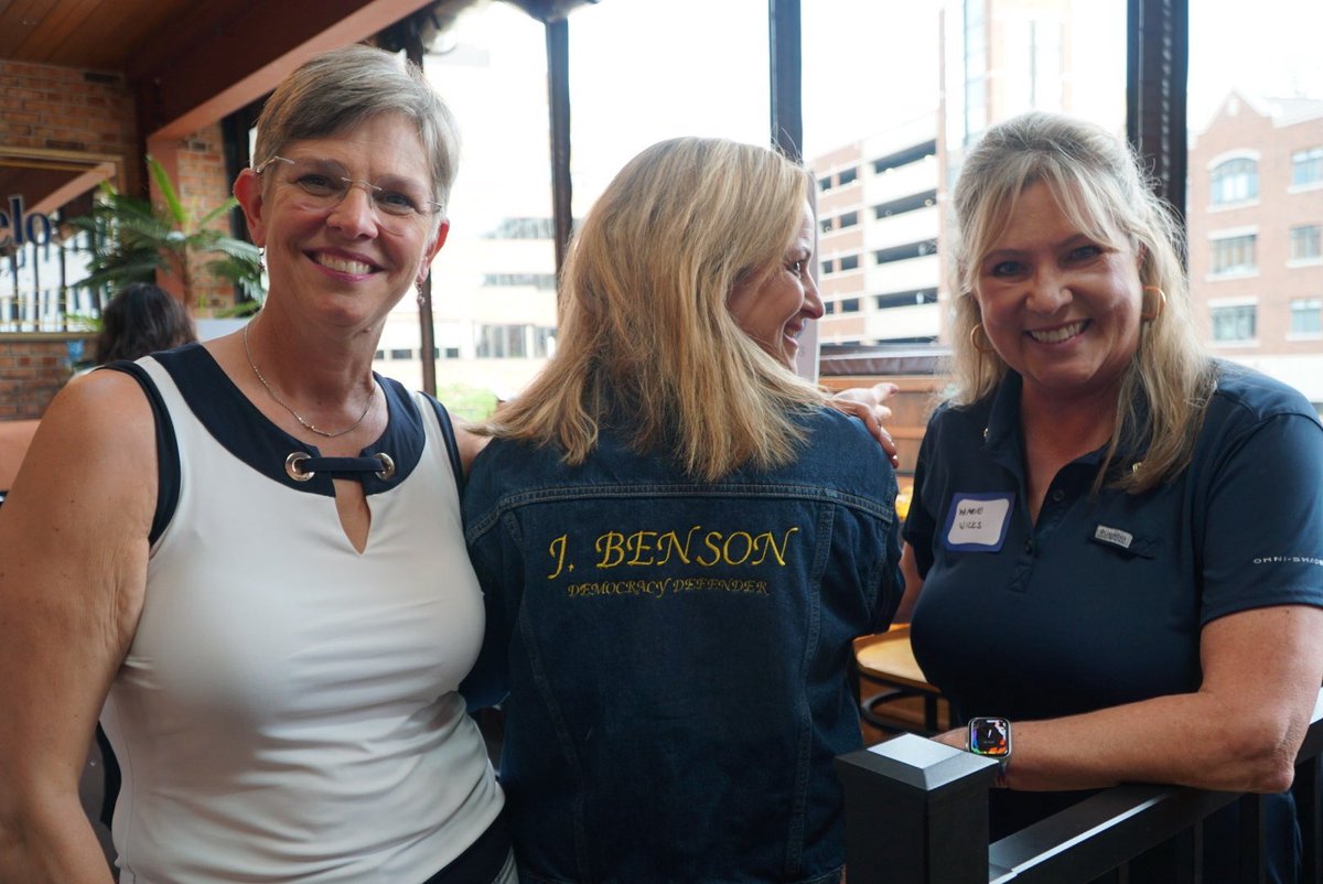 JocelynBenson's tweet image. How do we ensure Michigan’s budget invests in our people, our kids, and our communities? Supporting lawmakers who will help make Michigan a place where everyone can afford to live and has a chance to thrive. We are suited up and ready to win. Let’s go.