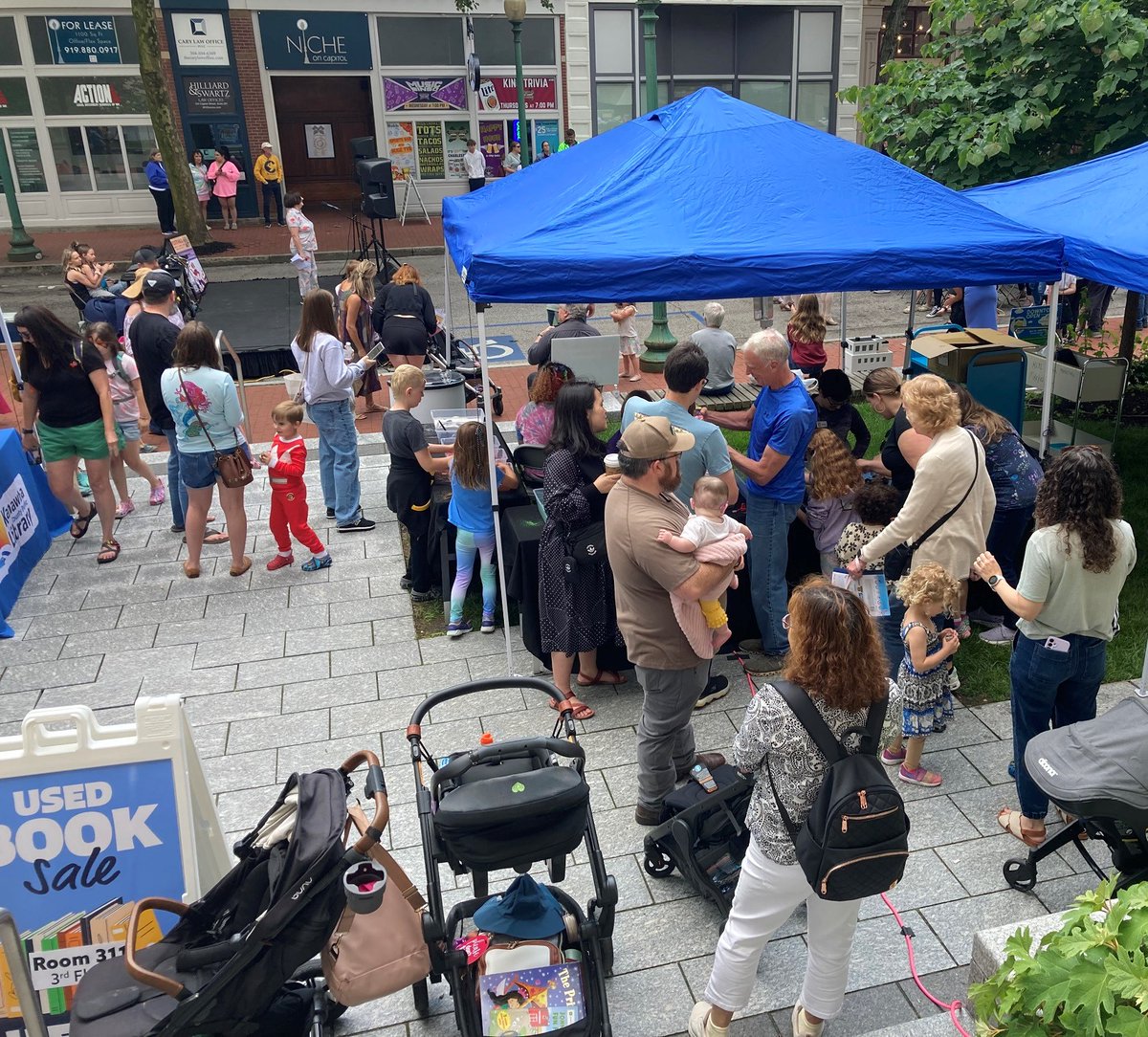 Kanawha County Public Library tweet media