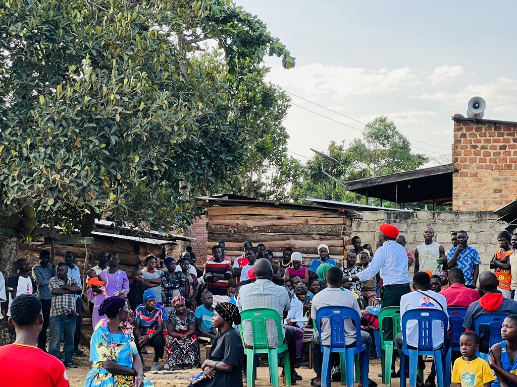 MaserukaRobert's tweet image. The role of making the message known ij every village is our to fulfill.
Today we shared revolutionary messages in Mpatta subcounty in Nakalanda .
#ProtestVoteUg2026
#mukonosouth