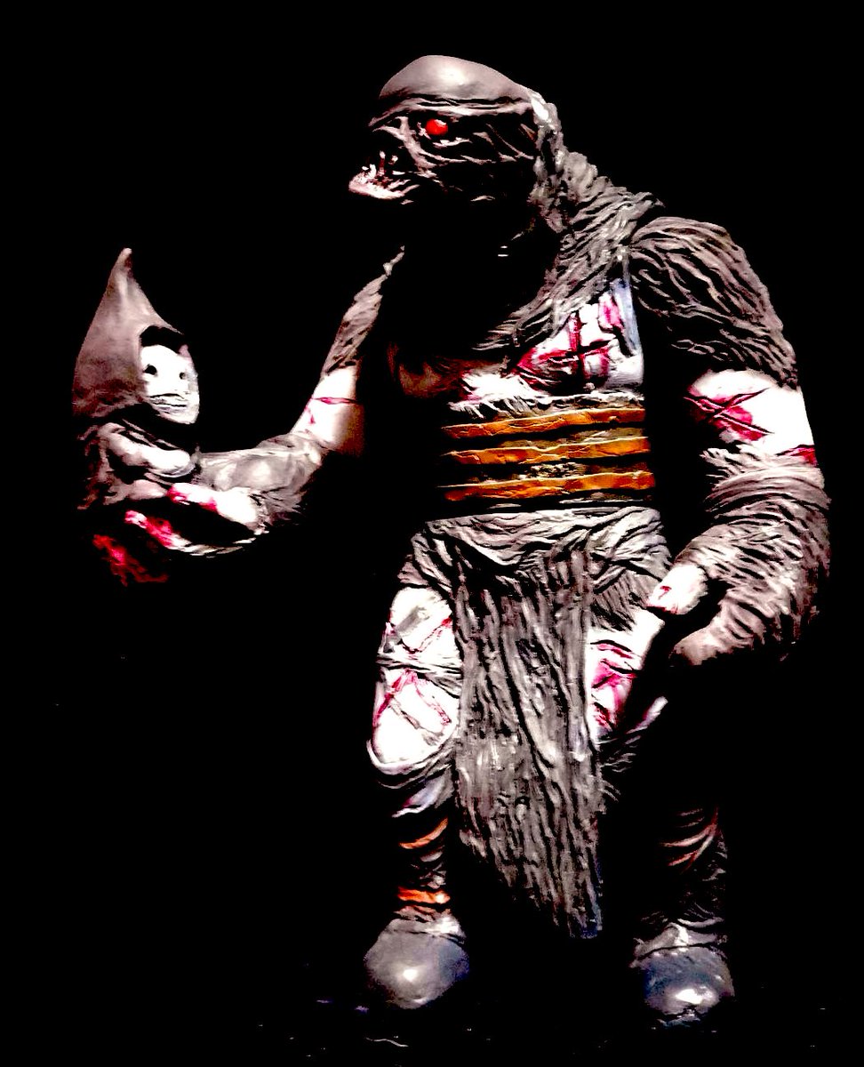 THE EXECUTIONER

and

THE ASST

#ソフビ　#暗黒エンターテイメント