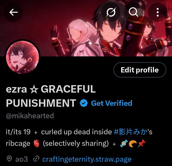 mikahearted's tweet image. spot the difference