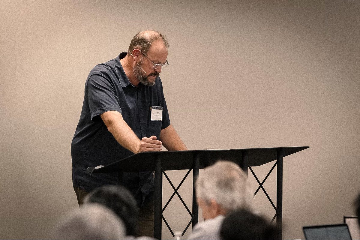 On June 26-28, The MacArthur Center hosted a sold-out Preaching Workshop in Walnut Creek, California. At most conferences, men sit and listen to a series of sermons. Rarely do they get to participate in the work itself. That happened at this workshop.