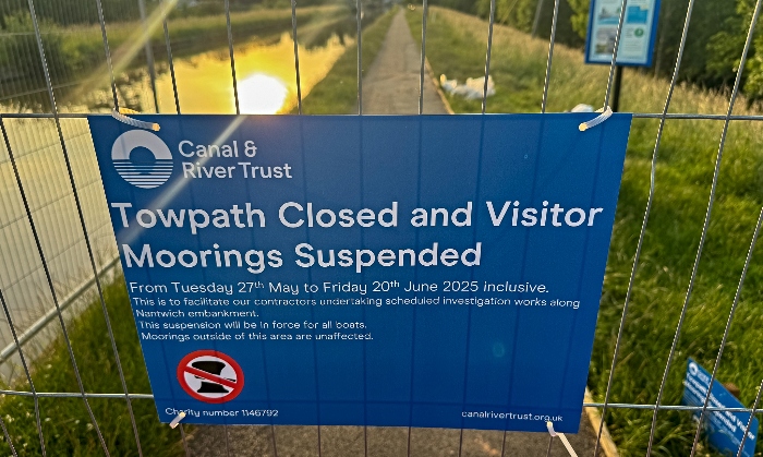 NANTWICH: Engineers continue investigation works on Shropshire Union Canal in Nantwich with towpath closed to public, writes <a href="/jono1971/">Jonathan</a>  thenantwichnews.co.uk/2025/07/01/wor…
