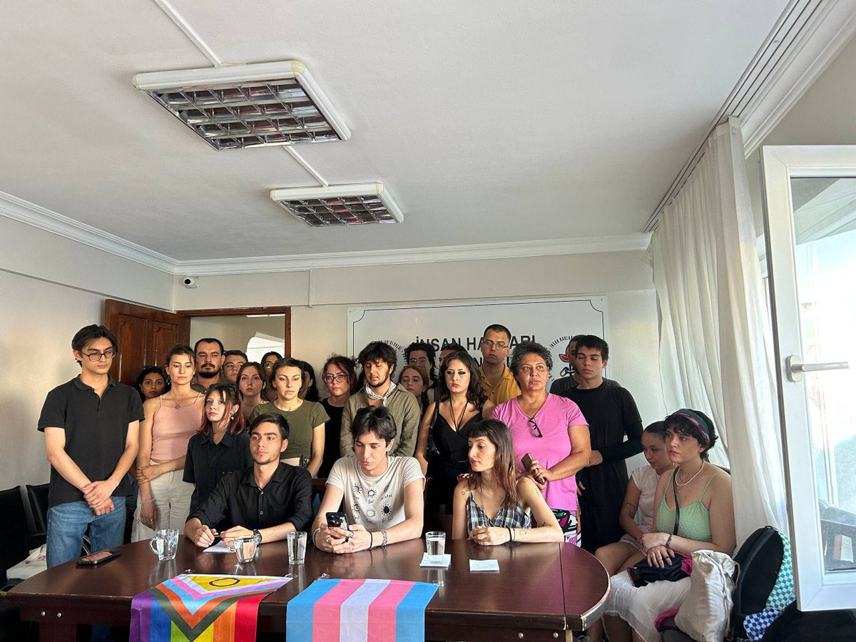İzmir LGBTİ+ Onur Haftası tweet media