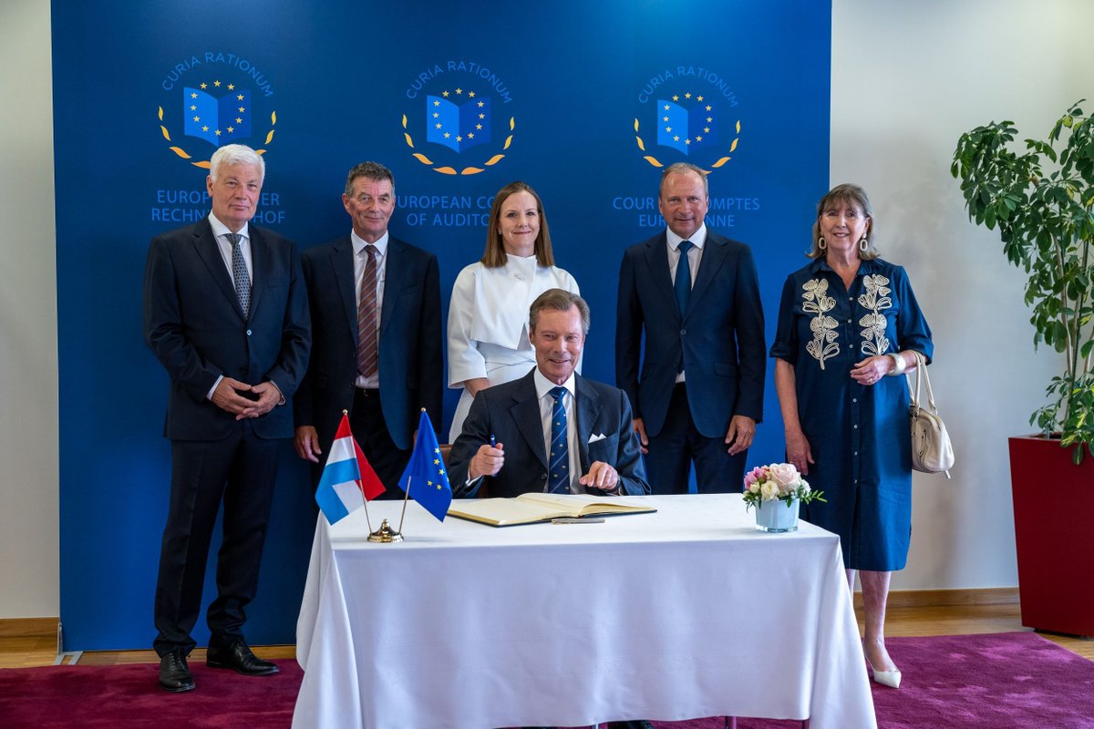 European Court of Auditors (@euauditors) on Twitter photo 🎉 Celebrating #50years of the European Court of Auditors’ establishment!
👑 Today, we had the honour of welcoming His Royal Highness Grand Duke Henri of Luxembourg, <a href="/CourGrandDucale/">Cour Grand-Ducale</a>, alongside distinguished representatives from European and Luxembourgish administrations to the 🎉 Celebrating #50years of the European Court of Auditors’ establishment!
👑 Today, we had the honour of welcoming His Royal Highness Grand Duke Henri of Luxembourg, <a href="/CourGrandDucale/">Cour Grand-Ducale</a>, alongside distinguished representatives from European and Luxembourgish administrations to the