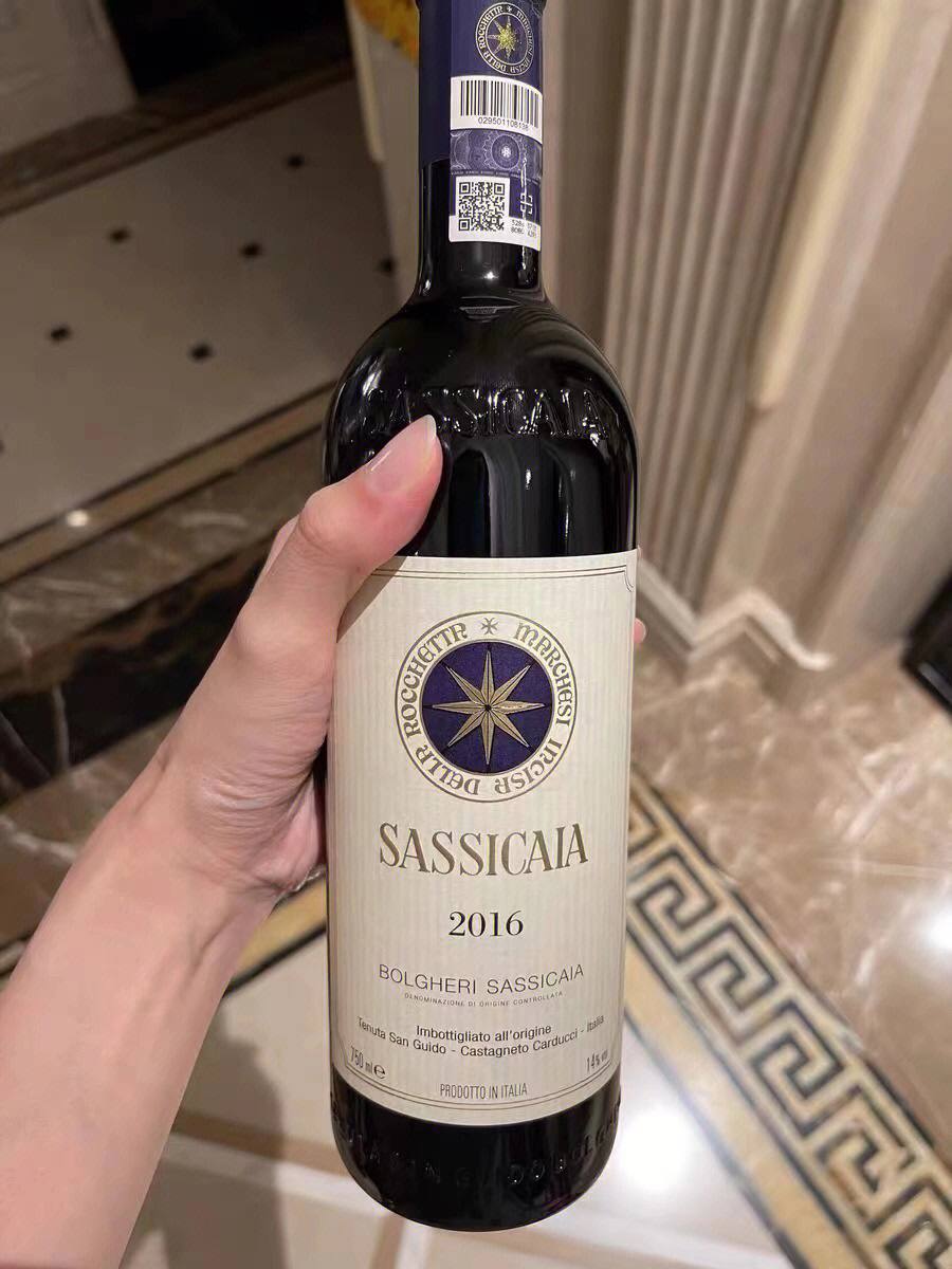 私に強さと優雅さを与えてくれた女性に、心からの乾杯を🍷✨
#感謝 #インスピレーション #女性の力