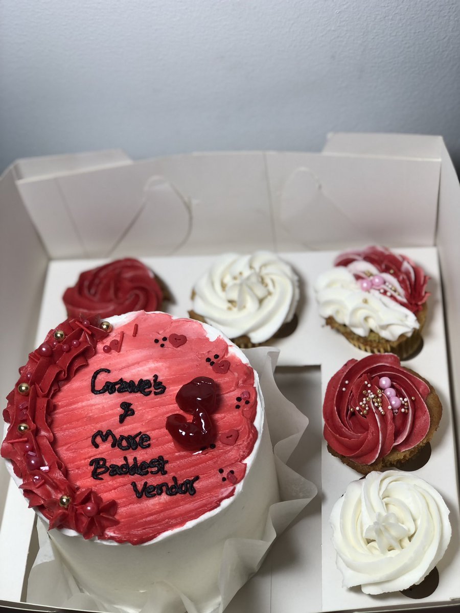 storezdidii's tweet image. Bento combo with 5cupcakes ✅
19k