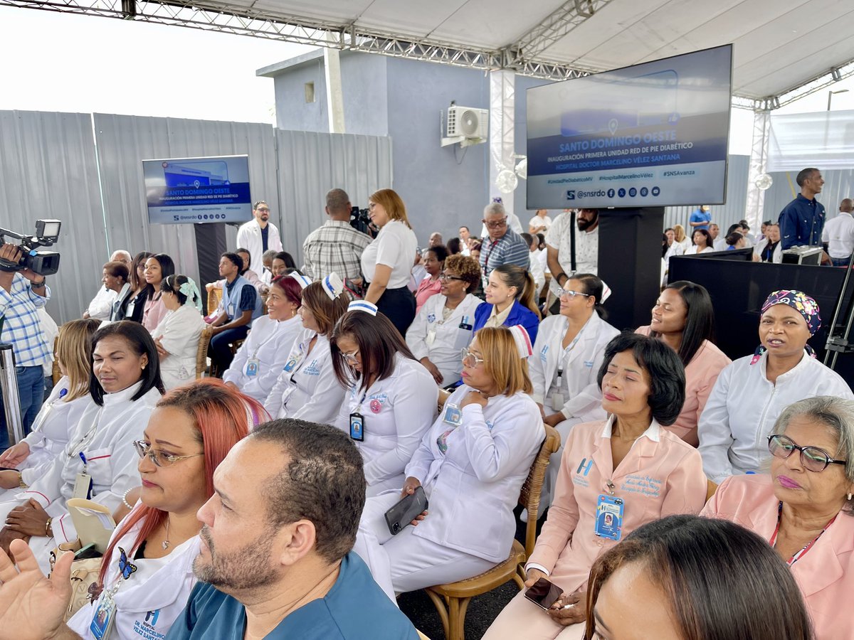 Félix Encarnación SDO (@felixm2024) on Twitter photo Hoy acompañamos a nuestro presidente <a href="/luisabinader/">Luis Abinader</a> a la Inauguración de la primera unidad red Pie diabético, del Hospital regional Doctor Marcelino Vélez Santana, Santo Domingo Oeste.
#FelixEncarnacion
#UnidadPieDiabéticoMV
#HospitalMarcelinoVélez
#SNSAvanza Hoy acompañamos a nuestro presidente <a href="/luisabinader/">Luis Abinader</a> a la Inauguración de la primera unidad red Pie diabético, del Hospital regional Doctor Marcelino Vélez Santana, Santo Domingo Oeste.
#FelixEncarnacion
#UnidadPieDiabéticoMV
#HospitalMarcelinoVélez
#SNSAvanza