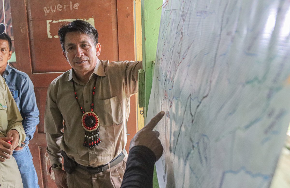Fundación EcoCiencia (@f_ecociencia) on Twitter photo 🚨Fortaleciendo el monitoreo territorial del Pueblo Shuar Arutam (PSHA).
Conoce más sobre el taller de capacitación e implementación de monitoreo: Impactos de la apertura de la vía Maikiuants – Kuankus, en la comunidad de Maikiuants, Morona Santiago.
ecociencia.org/taller-de-capa… 🚨Fortaleciendo el monitoreo territorial del Pueblo Shuar Arutam (PSHA).
Conoce más sobre el taller de capacitación e implementación de monitoreo: Impactos de la apertura de la vía Maikiuants – Kuankus, en la comunidad de Maikiuants, Morona Santiago.
ecociencia.org/taller-de-capa…