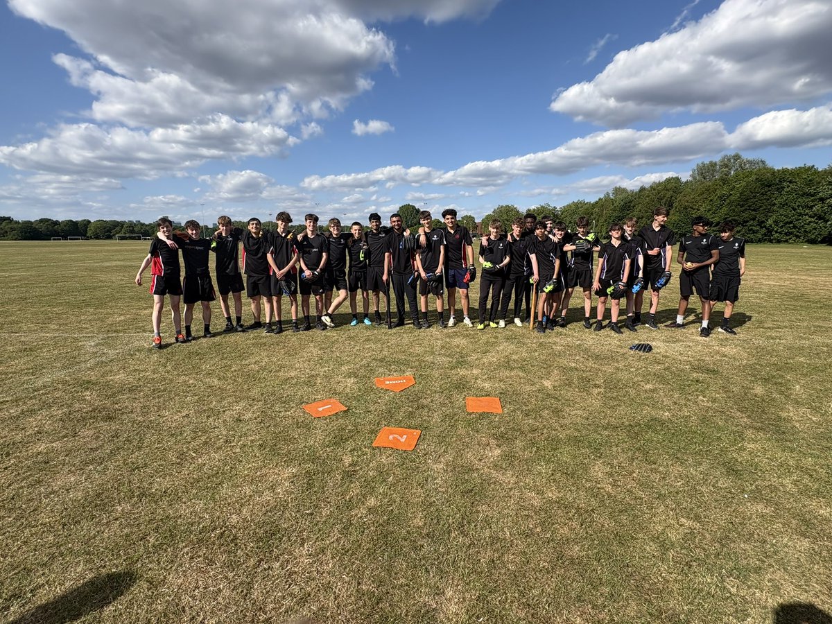 LCH P.E Dept (@deptlch) on Twitter photo π₯ | Softball
Throwback to one of our first Softball games of the season vs <a href="/DidsburyPe/">Didsbury High School PE</a> in early June. Both U13βs and U15βs games played in the right spirit and lots of talent on show π₯ | Softball
Throwback to one of our first Softball games of the season vs <a href="/DidsburyPe/">Didsbury High School PE</a> in early June. Both U13βs and U15βs games played in the right spirit and lots of talent on show