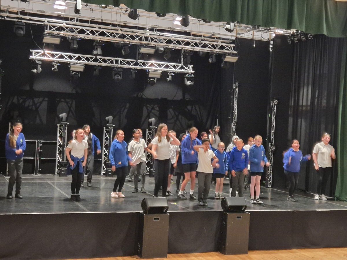 Lift_Lea_Forest Principal's Account (@ht_lfp) on Twitter photo Our Year 6 children travelled to Lift Greenwood in Castle Vale today to participate in the Estate of The Art ā25 project.
<a href="/LiftSchools/">Lift Schools</a> <a href="/BirminghamEdu/">Birmingham Education</a> <a href="/LLF_DHT/">Mr. White DHT </a> Our Year 6 children travelled to Lift Greenwood in Castle Vale today to participate in the Estate of The Art ā25 project.
<a href="/LiftSchools/">Lift Schools</a> <a href="/BirminghamEdu/">Birmingham Education</a> <a href="/LLF_DHT/">Mr. White DHT </a>