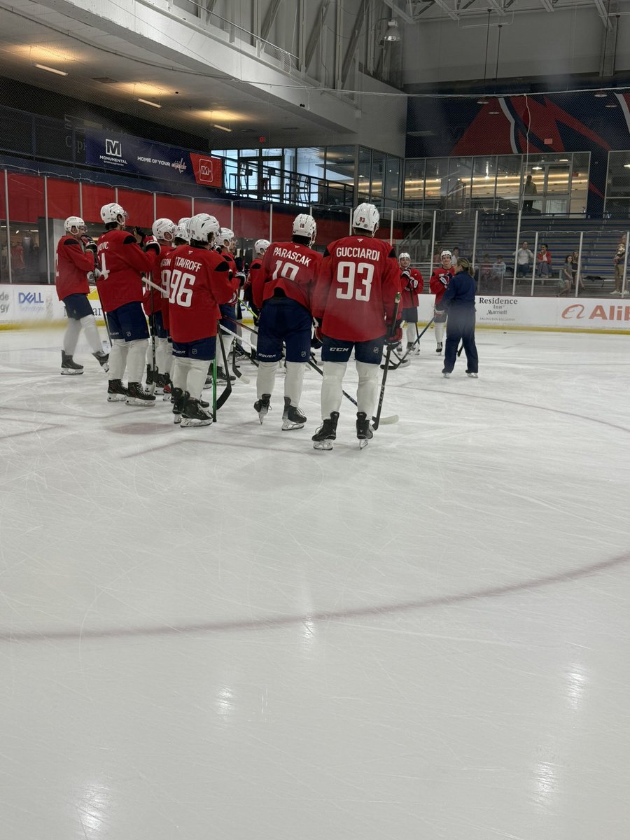 Sammi Silber 🏒 tweet media