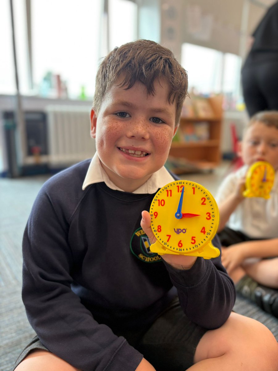 WestvalePrimary's tweet photo. Today, Y2 explored O'clock and half past, laying the foundation for quarter past and half past tomorrow!  Time is a great topic to practice at home.  Ask your little ones questions and help them get the hang of telling the time! #timetellers #Y2learning #homelearning https://t.co/eo5pkt5J1U