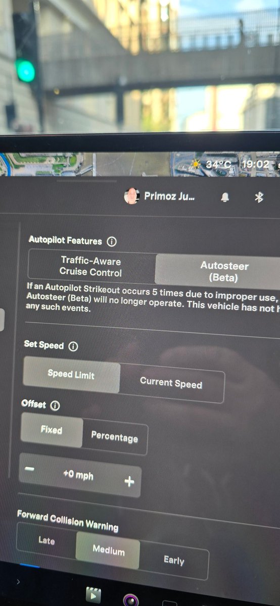 PrimusWildfire's tweet photo. @Tesla @elonmusk why did you remove single/double scroll wheel click togle to chose Autosteer / #modely #juniper give us the toggle back! #TeslaModelY #Tesla https://t.co/yXXIf63Xbp
