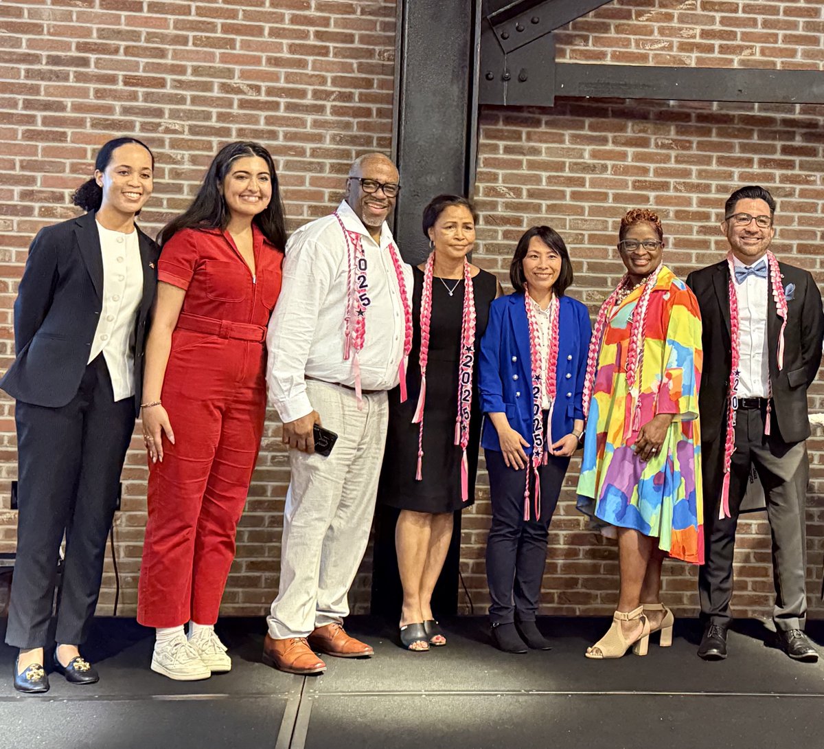Integrity Icon (@integrityicon) on Twitter photo Integrity isn’t rare; it’s just rarely rewarded. In Philly, our 2025 #IntegrityIcons are doing the work, with empathy, clarity, & courage. 💫
We’re proud to partner with <a href="/thephilacitizen/">The Philadelphia Citizen</a> on this campaign, & grateful to <a href="/KetteringFdn/">Kettering Foundation</a> for this feature: 🔗 bit.ly/4nkokLW Integrity isn’t rare; it’s just rarely rewarded. In Philly, our 2025 #IntegrityIcons are doing the work, with empathy, clarity, & courage. 💫
We’re proud to partner with <a href="/thephilacitizen/">The Philadelphia Citizen</a> on this campaign, & grateful to <a href="/KetteringFdn/">Kettering Foundation</a> for this feature: 🔗 bit.ly/4nkokLW