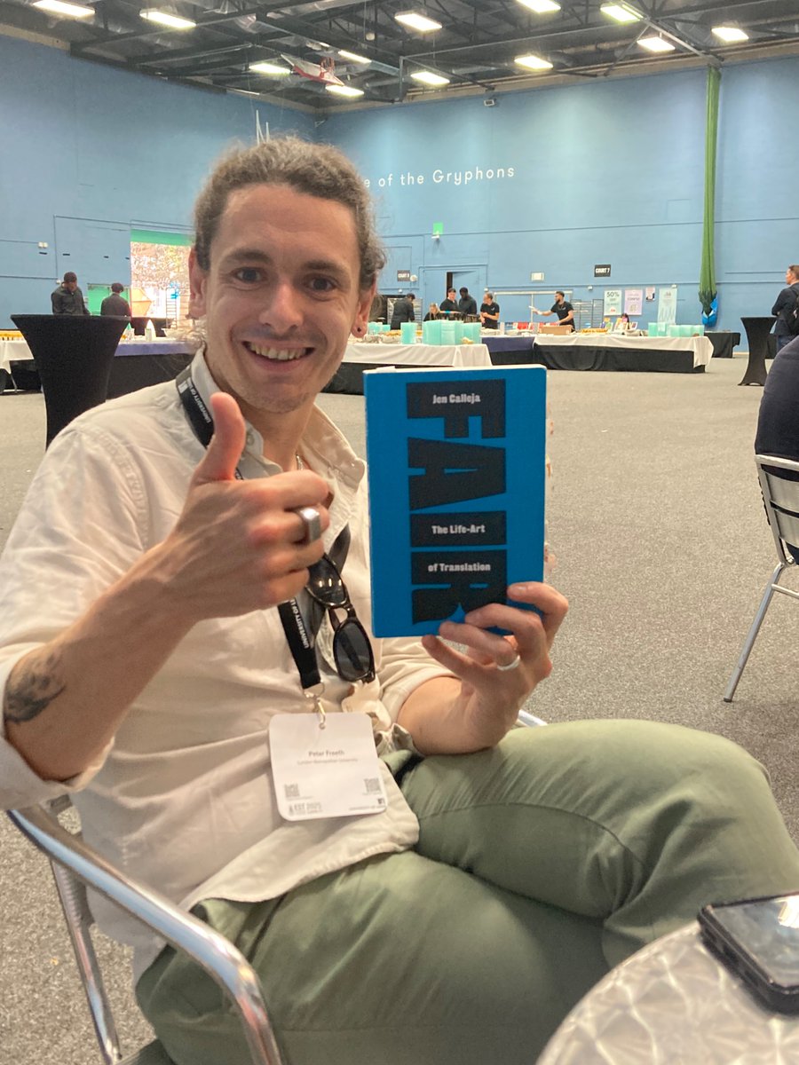 Curious human 🇵🇸 (@bornlinguist) on Twitter photo <a href="/PJFreeth/">Pete Freeth</a> giving Fair <a href="/niewview/">Jen Calleja</a> <a href="/prototypepubs/">prototype</a> the thumbs up at <a href="/EST25Leeds/">EST25Leeds</a> #ESTCongress25 #EST25 <a href="/PJFreeth/">Pete Freeth</a> giving Fair <a href="/niewview/">Jen Calleja</a> <a href="/prototypepubs/">prototype</a> the thumbs up at <a href="/EST25Leeds/">EST25Leeds</a> #ESTCongress25 #EST25