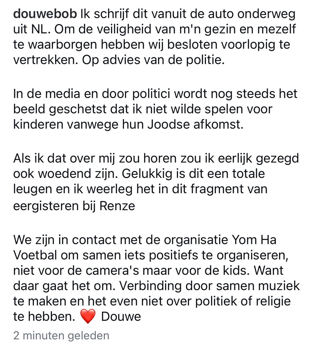 Douwe Bob is met zijn gezin op advies van de politie Nederland uitgevlucht.

Met dank aan al die judeofascisten, waaronder Dilan Yeşilgöz.

Wat een fijn land.