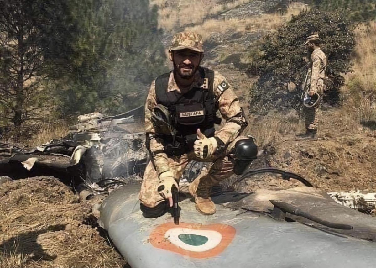 Kaz 🇵🇰 tweet media