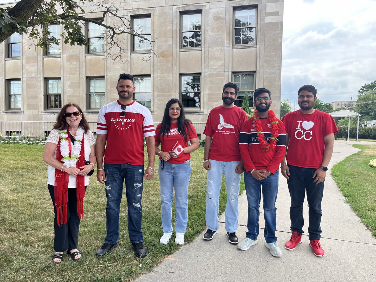 Happy Canada Day #peterborough. Great turnout today 4 the parade &amp; events in Millennium Park. More tonight at Musicfest and fireworks. Thx to ⁦<a href="/HaPerkins/">Harrison Perkins</a>⁩ for lending us you Peace Tower flag, Greg’s No Frill’s 4 donating 2000 freezies (again), ⁦<a href="/theBoroPtbo/">The Boro</a>⁩ &amp; Lions 🇨🇦