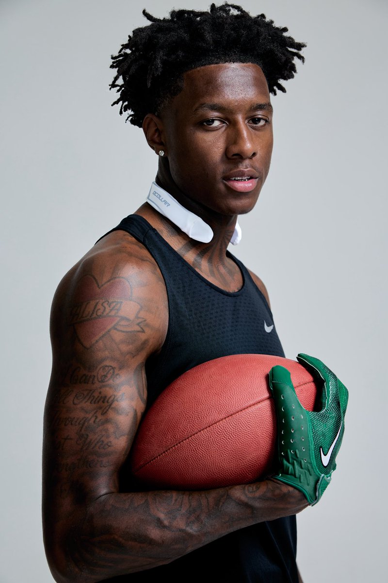 iamSauceGardner's tweet image. Don’t play games with your brain.
After adding @QCollarOfficial to my gear last season, I’m excited to officially join them in making football safer.
#Q30Partner #CollarUp”