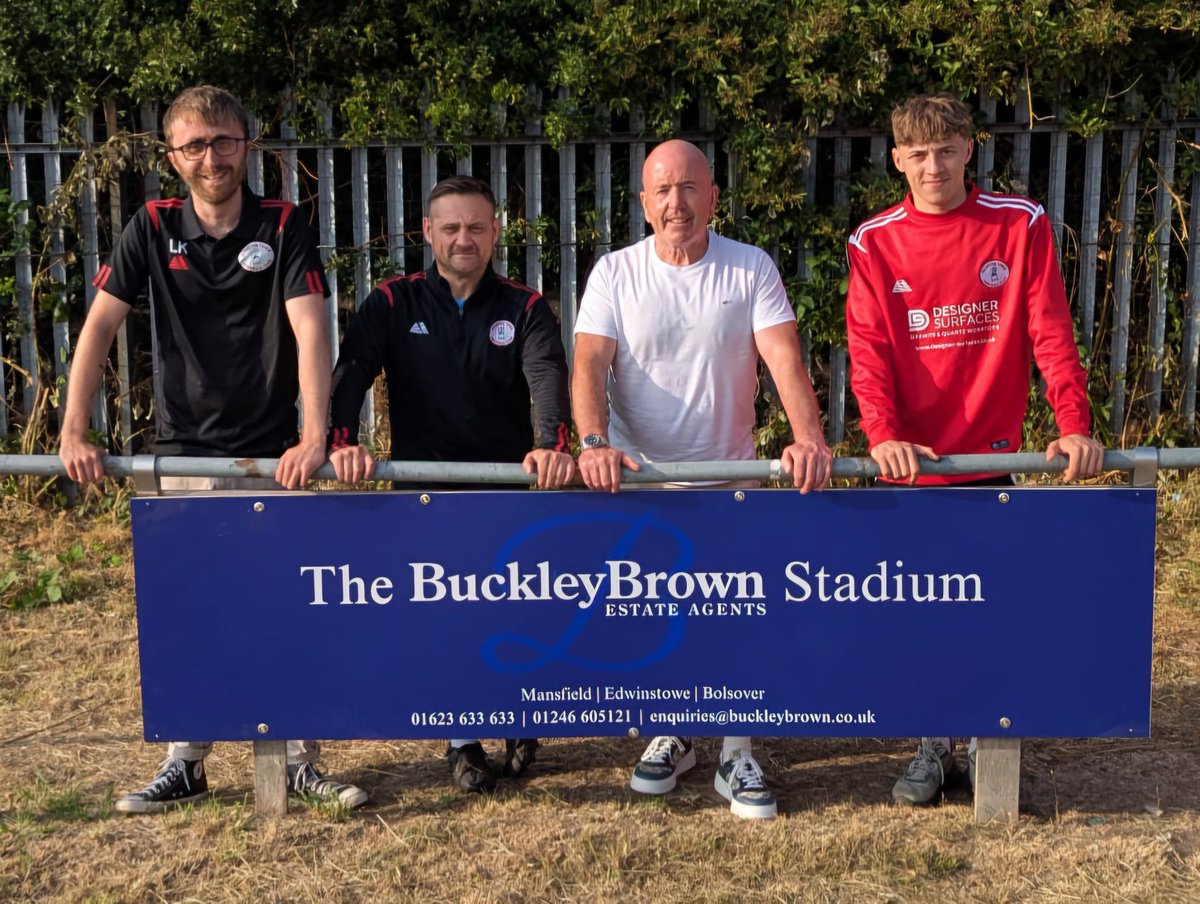 OllertonTownCFC's tweet photo. We were delighted to welcome Buckley Brown director Sean Kenny to the ground tonight to officially launch this exciting new partnership! 🟣 #UpTheTown https://t.co/E2B05QjnpT