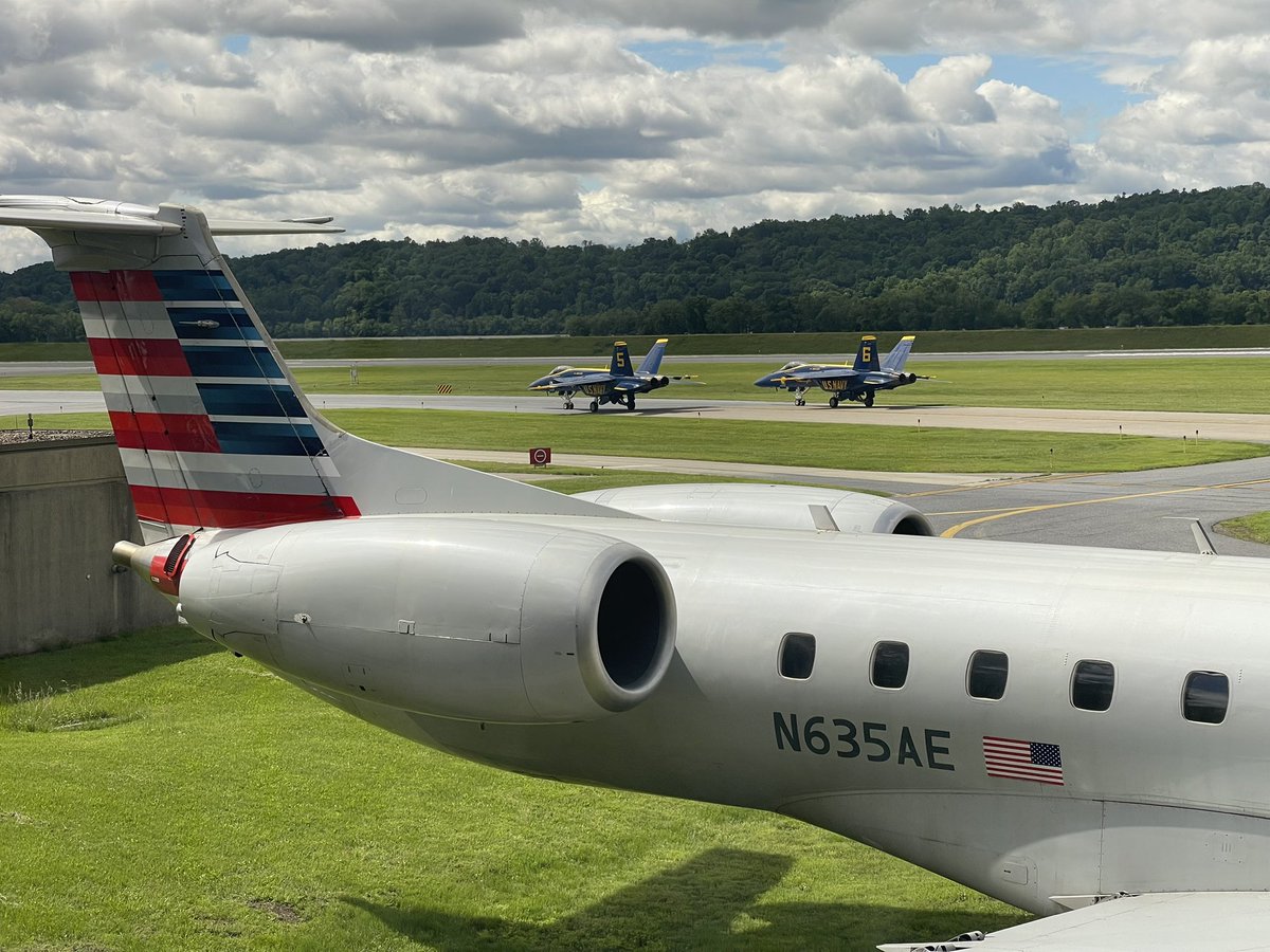 Piedmont Airlines (@piedmontair) on Twitter photo Our ERJ-145 might be regional, but it knows how to pick its friends! Spotted hanging out with the <a href="/BlueAngels/">Blue Angels</a> for an epic aviation flex. ✈️
#TravelTuesday #PiedmontAirlines Our ERJ-145 might be regional, but it knows how to pick its friends! Spotted hanging out with the <a href="/BlueAngels/">Blue Angels</a> for an epic aviation flex. ✈️
#TravelTuesday #PiedmontAirlines