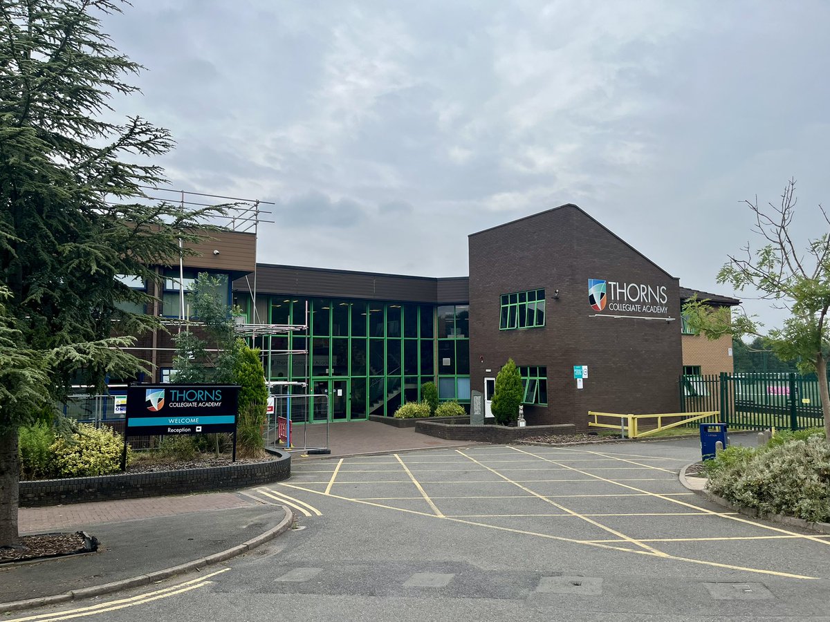 #iotbontheroad again and it was a delight to deliver 4 #testicularcancerawareness sessions to the @ThornsInfo Yr 10 boys.

#haveyoucheckedyours