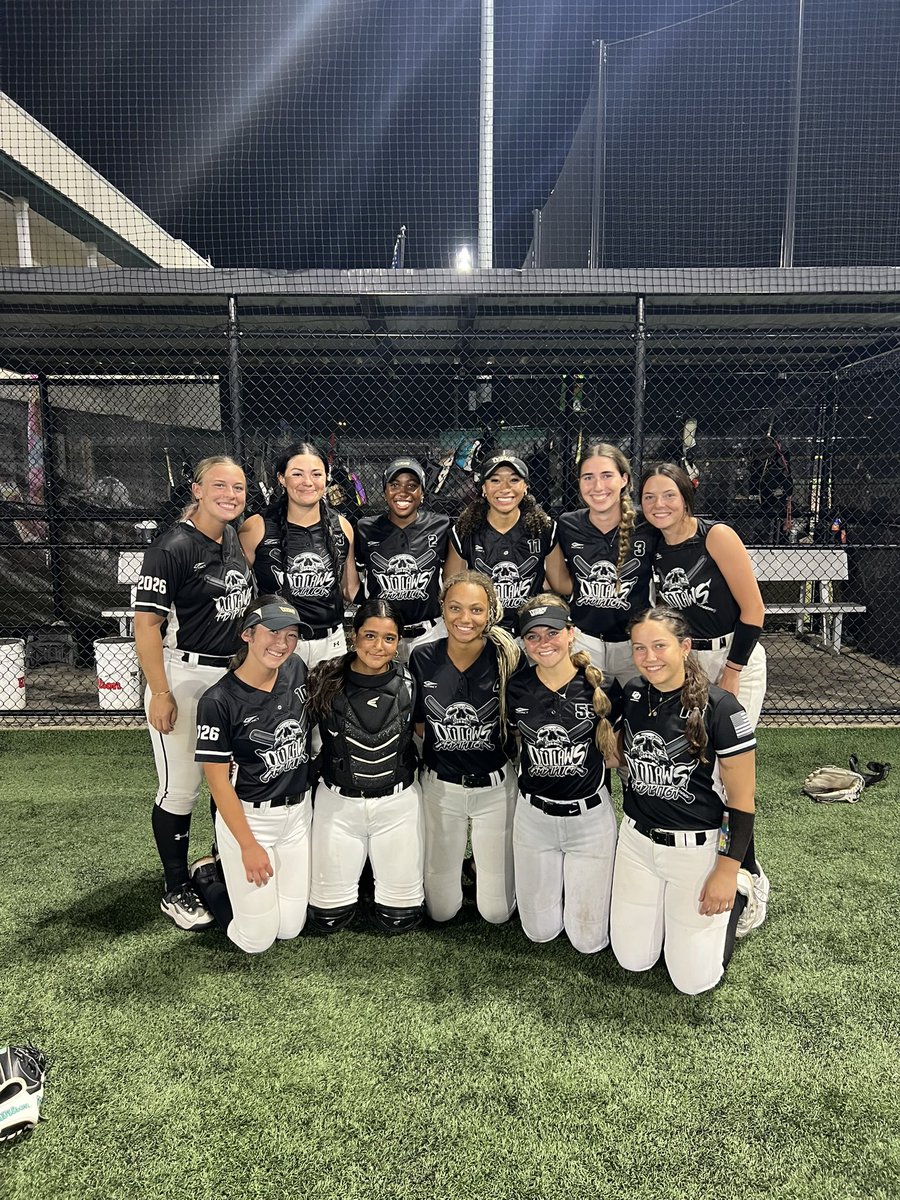 VoganOhio's tweet image. Team New Jersey Summer Showcase runner up finish this past week and we are back at it this week in Indy. ☠️🖤🥎