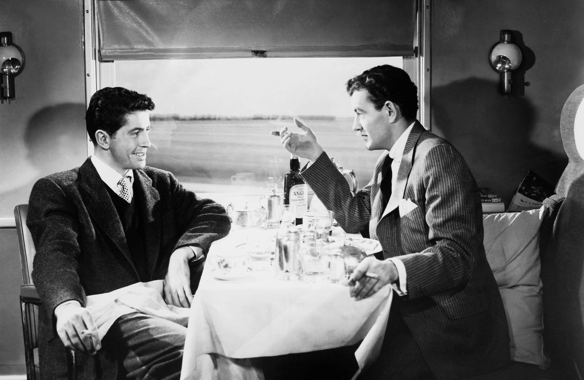 The hot gay Hollywood movie star Farley Granger was BOTD in 1925 and died in 2011 at the age of 85. He's at his homoerotic best in two Hitchcock thrillers, "Rope" (1948) and "Strangers on a Train" (1951), both with strong homosexual subtexts