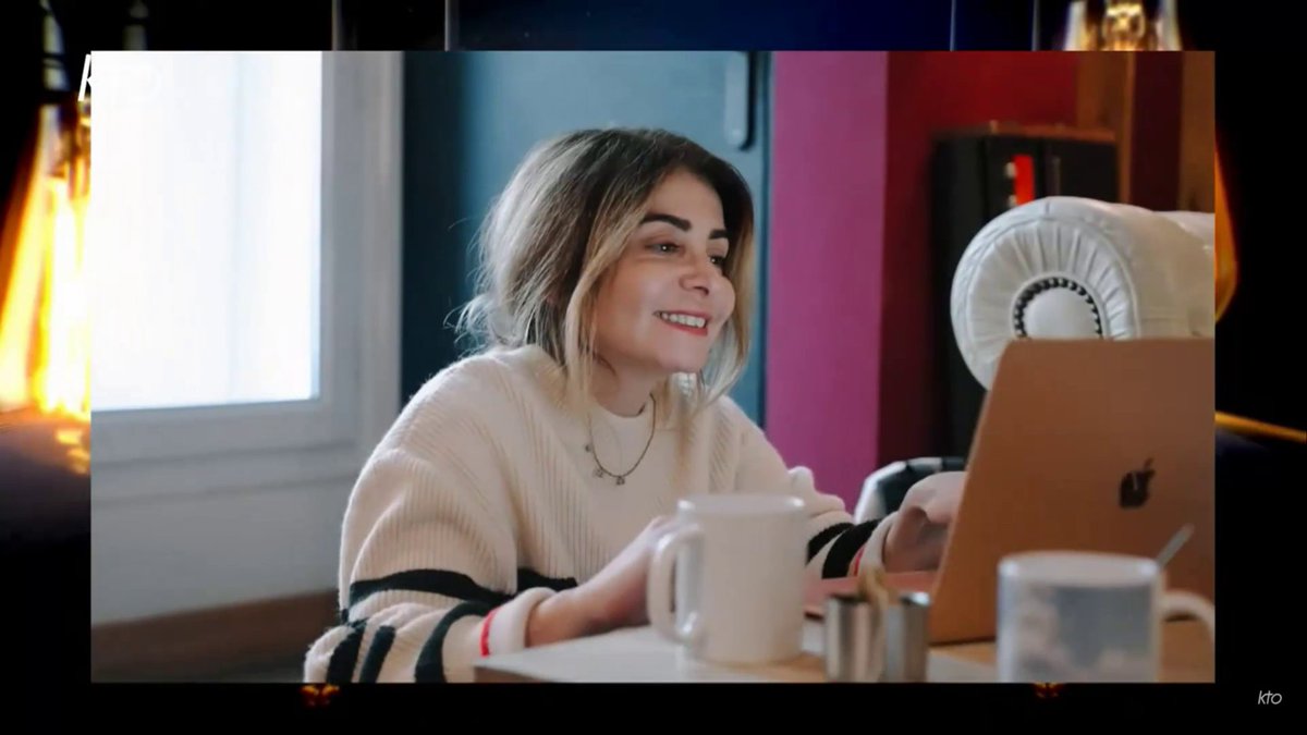 #lesamis  Notre belle <a href="/juliezenattioff/">Julie Zenatti</a> était en itw le 7 Juin sr <a href="/KTOTV/">KTOTV</a>  ds  #lumièreintérieure  ! Elle y a parlé de son album #lechemin !
Retrouvez cette jolie itw en #replay  en cliquant à ce lien !
-> jzenatti.forumactif.com/t8530-lumiere-…
Bonne découverte à ts et au plaisir de vs lire :) ♥