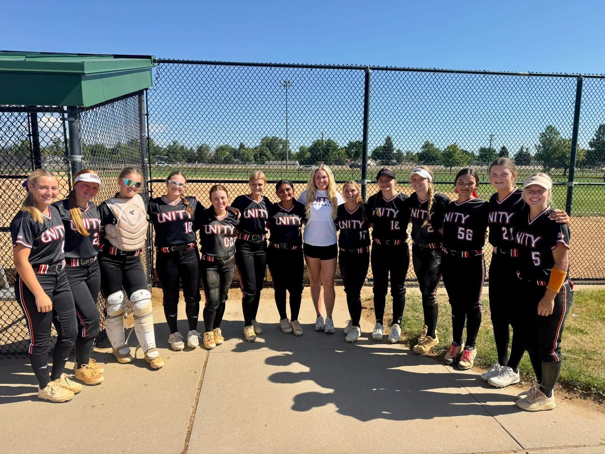 lydia anderson tweet media