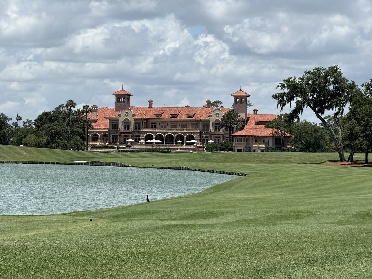 mikecoreysports's tweet image. Perfect day for golf @TPCSawgrass / Pumped to get a birdie on #17 🏌️♂️