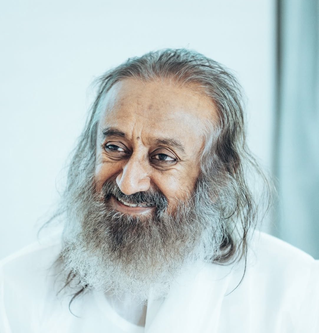 JGDSwamiji's tweet image. Trying to manifest something through visualization and daydreaming alone often leads to depression. True manifestation needs just gentle attention combined with focused work, done with a clear mind and positive energy - and meditation makes it all possible.
@Gurudev 🍁🍁