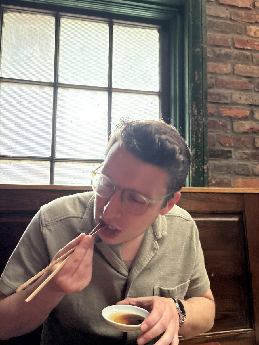 emacncheez's tweet photo. Someone put this man in jail he made me eat raw fish https://t.co/rLiq8ELqyy