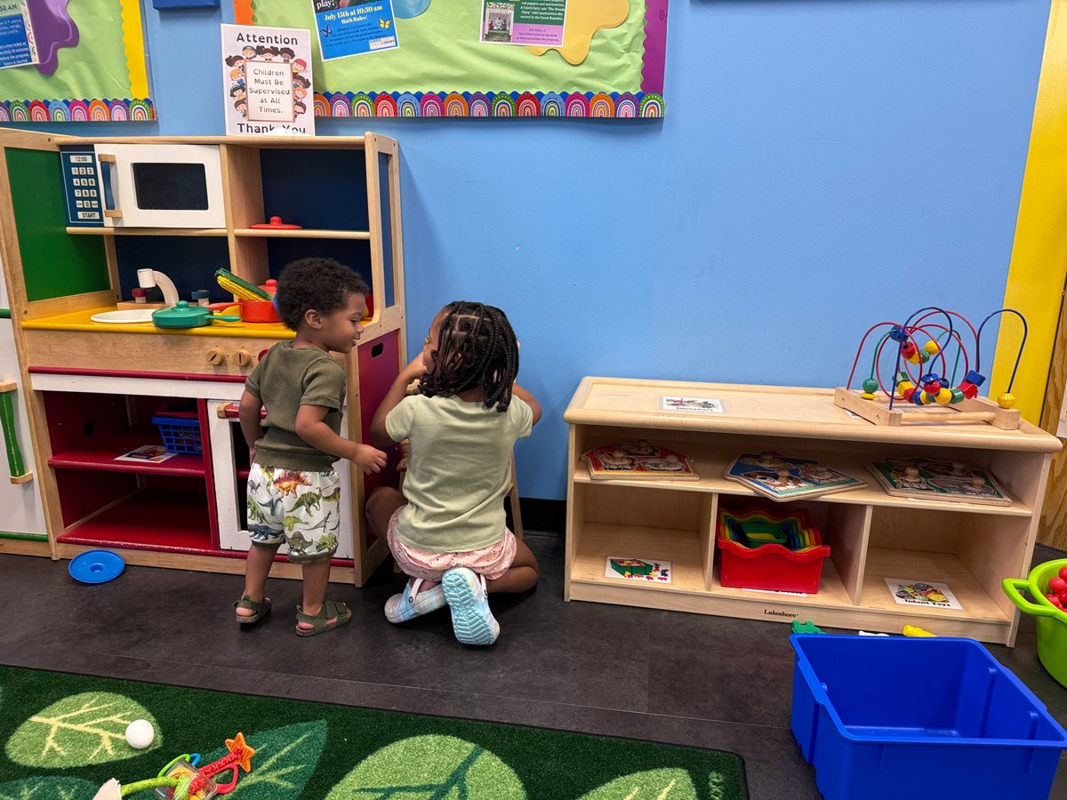 Erica Simon (@ericaonabc13) on Twitter photo Took Ella and Ezzie to the library today, and just like I used when I was a girl … they had a blast! 📚
<a href="/harriscountypl/">Harris County Public Library</a> Took Ella and Ezzie to the library today, and just like I used when I was a girl … they had a blast! 📚
<a href="/harriscountypl/">Harris County Public Library</a>