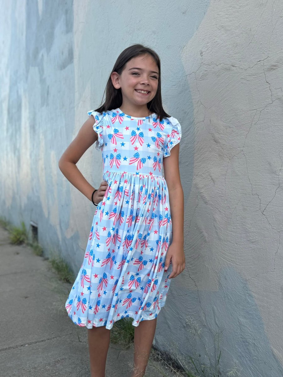 AboveAllElseTX's tweet photo. 25% OFF remaining 4th of July outfits! 🇺🇸 https://t.co/QpD235fIVH