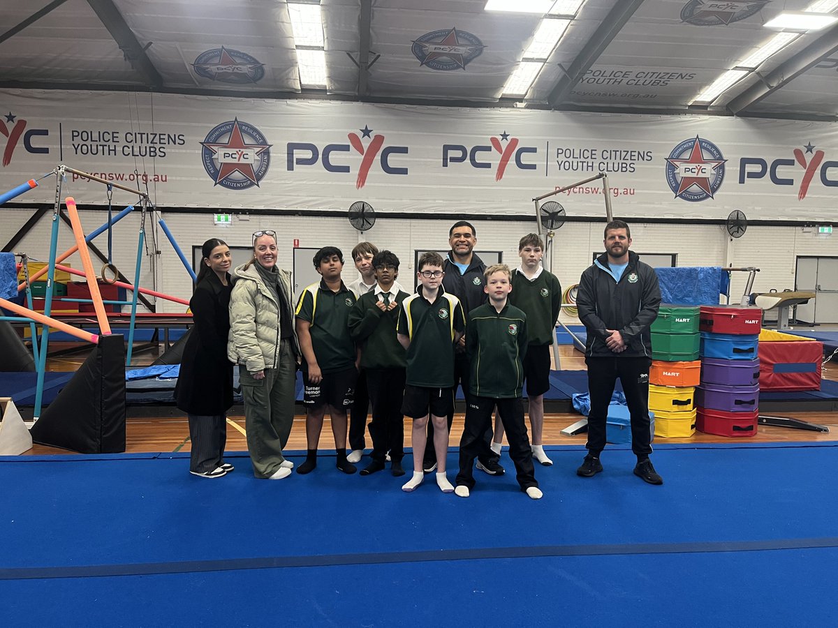 HighIngleburn's tweet image. Ingleburn High School would like to congratulate our dedicated students who have participated in the PCYC Fit for Life program throughout Term 2!
Each week, these students have shown incredible commitment by arriving at school at 6:45 AM to attend sessions at PCYC Campbelltown,…