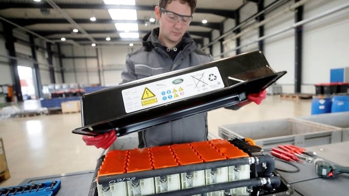 Llegan las baterías de sodio-hierro: son más baratas y más potentes
infoelectrico.com/index.php/bate…
#vehiculoelectrico #cocheelectrico #micocheelectrico #somoselectricos #cocheselectricos #electricos #mesadelvehiculoelectrico #movilidadsostenible