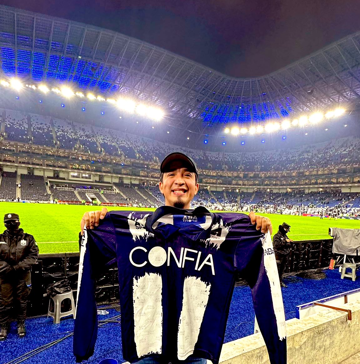 A seguir haciendo historia, PANDILLA👏🏽👏🏽👏🏽👏🏽
VAMOS <a href="/Rayados/">Rayados</a> 🌀⚪️🌀⚪️
#CONFÍA #MonterreyAnteElMundo #MundialDeClubes2025 #Rayados #BVB