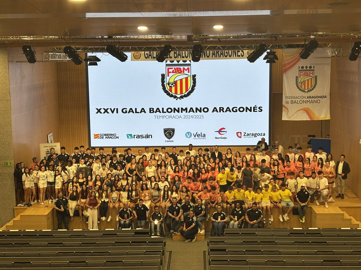 Fed. Aragonesa de Balonmano (@farbm_com) on Twitter photo ❌ Fin a una temporada histórica, ¡enhorabuena a todos los premiados!
✅ Nos vemos en la temporada 2025/2026.
☀️ ¡Buen verano! ❌ Fin a una temporada histórica, ¡enhorabuena a todos los premiados!
✅ Nos vemos en la temporada 2025/2026.
☀️ ¡Buen verano!