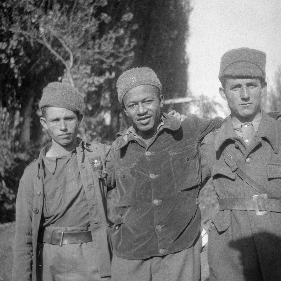 Elijah Joseph Taylor Jr. was born #otd in Griffin, GA, 1907. He joined the YCL in 1934 and worked as a machinist. He arrived in Spain on June 20, 1937 and served with ALB. He was WIA twice and returned to the US on December 20, 1938. He later served in the US Army during WWII.