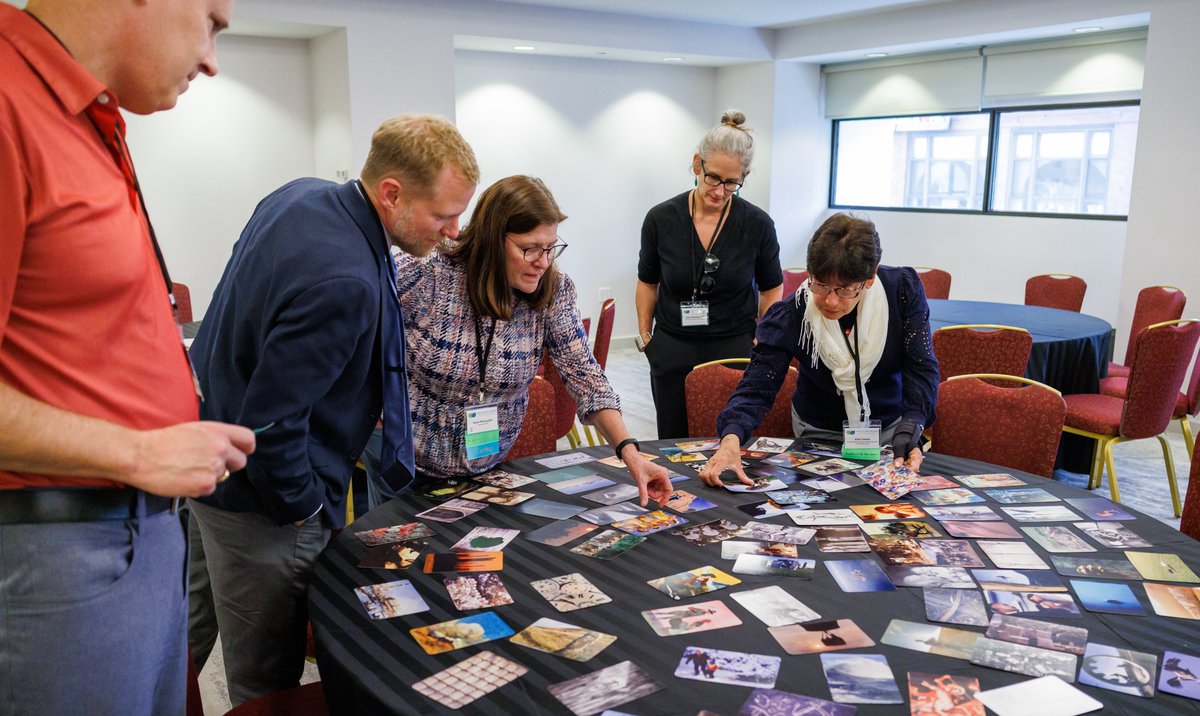 KernNetwork's tweet image. Are you curious about creating a culture of #flourishing and not sure where to start? The KNN is here to help! 

Find out how you can spark positive transformation at your organization with the support from leaders across the KNN network: bit.ly/3VBbfC2