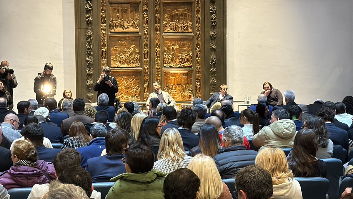 Santiago Caramés Fernández (@pochocarames) on Twitter photo La política tiene cosas muy lindas… y otras no tanto. Pero pocas cosas se comparan con ver cómo el esfuerzo de tantos años se transforma en realidad. Hoy proclamaron a nuestros tres ediles titulares y suplentes de Montevideo de nuestra <a href="/Lista22MVD/">Lista 22 MVD</a> .
Coraje, entrega, años de La política tiene cosas muy lindas… y otras no tanto. Pero pocas cosas se comparan con ver cómo el esfuerzo de tantos años se transforma en realidad. Hoy proclamaron a nuestros tres ediles titulares y suplentes de Montevideo de nuestra <a href="/Lista22MVD/">Lista 22 MVD</a> .
Coraje, entrega, años de