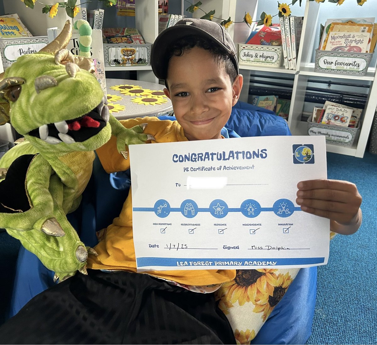 Mrs Ward 🌻 tweet media