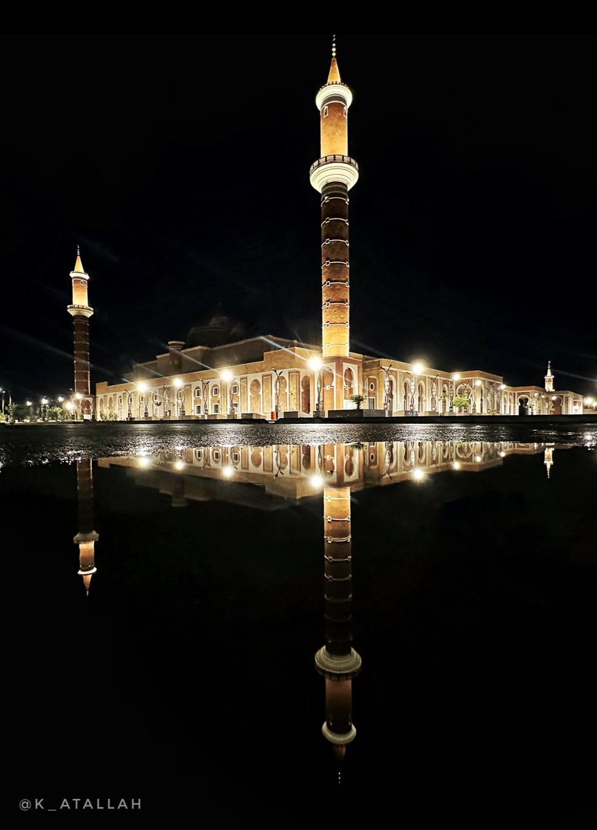 عدستي ترصد مرور الفصول الأربعة على جامع الإمام فيصل بن تركي بمحافظة #الزلفي  ..

📍 ماشاء الله - تبارك الله 📍

#آيفونيات
#بعدستي
#IPhone